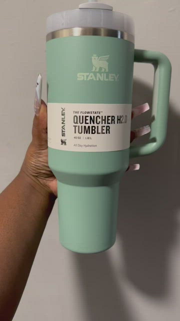 NWT! Eucalyptus - Stanley Quencher H2.0 Flowstate Tumbler