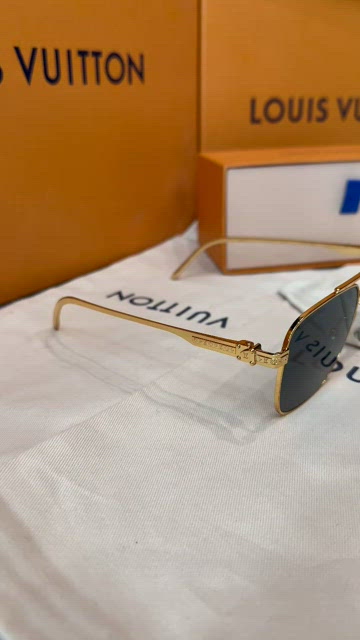 Louis Vuitton, Accessories, Authentic Louis Vuitton Gold Ramble Squared  Sunglasses Unisex