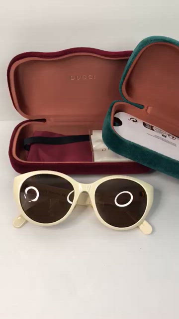Gucci | Accessories | New Original Gucci Gg84sk002 56 Ladies  display picture 1