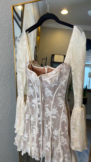 House of CB 'Analissa' Vintage Cream Lace Corset Dress NWOT