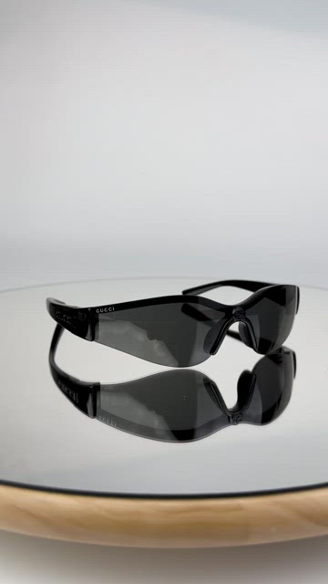 Gucci | Accessories | Brand New Gucci Gg651s 01 Black Grey  display picture 1