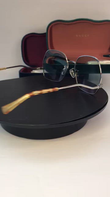 Gucci | Accessories | New Authentic Gucci Logo Gg972s 004  display picture 3