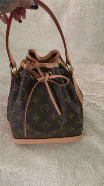 Louis Vuitton, Bags, Price Firmno Offers Super Sale Authentic Louis  Vuitton Monogram Mini Noe