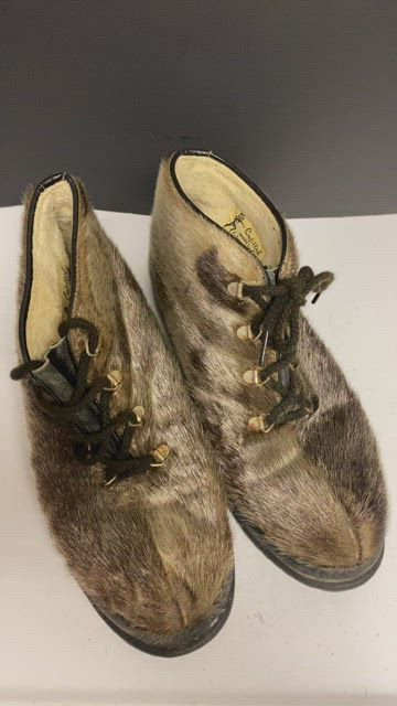 Capitol | Shoes | Vintage Capitol Brand Fur Ankle Boots  display picture 2