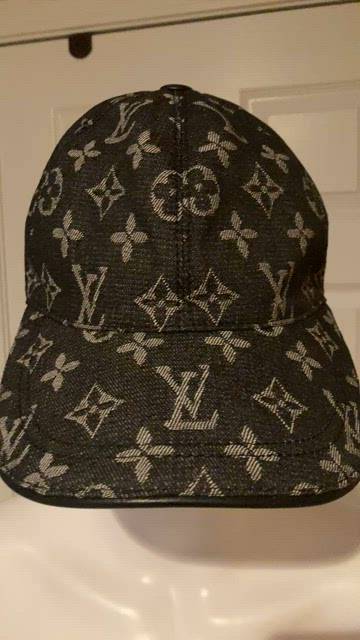 Louis Vuitton LV Day Cap Black Cotton. Size M