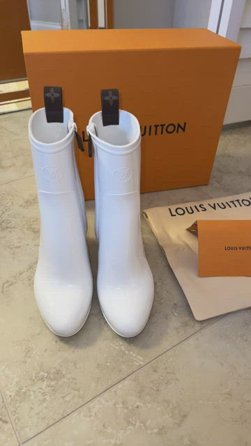 LOUIS VUITTON Calfskin Silhouette Ankle Boots 37 Beige 1281627