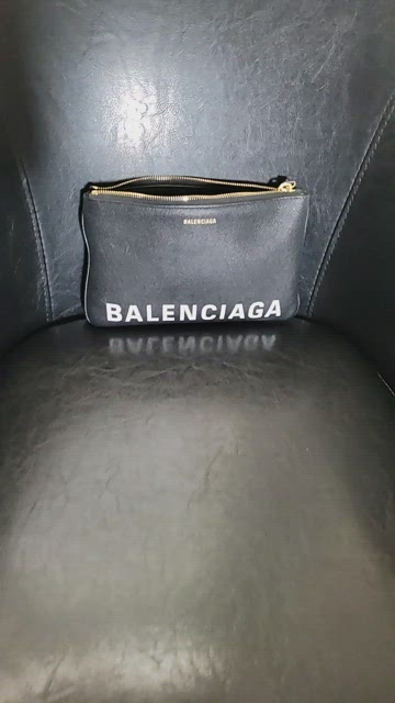 Anyone know of a good seller with Balenciaga City Bag dupe?! : r/DHgate