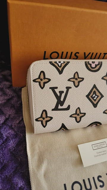 Louis Vuitton, Bags, Louis Vuitton Wild At Heart Large Zippy Wallet  Arizona Creme Animal Monogram