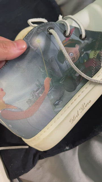 Del Toro | Shoes | Vintage Del Toro X Disney Collab  display picture 2