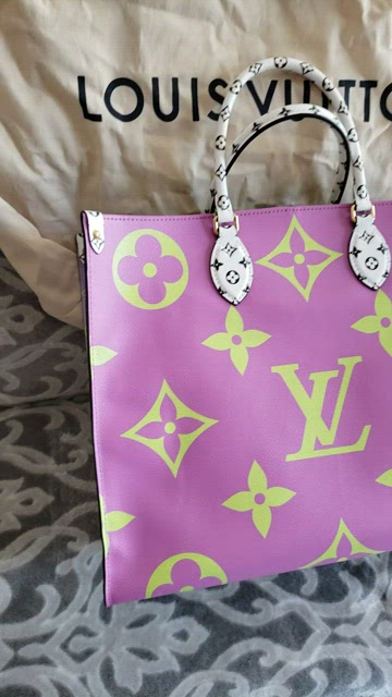 Louis Vuitton, Bags, Louis Vuitton Onthego Vert Lilac Green Bag Limited  Giant Flower Monogram Tote