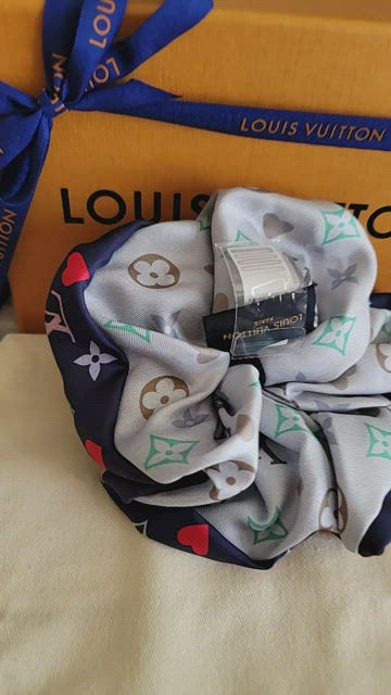 Louis Vuitton | Accessories | Louis Vuitton Hair Ribbon  display picture 3