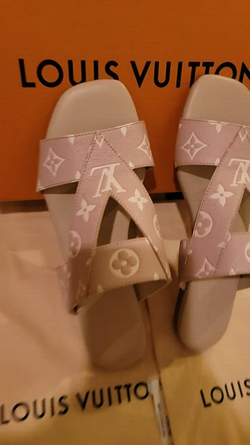 Cloth heels Louis Vuitton Multicolour size 39 EU in Cloth - 35153062