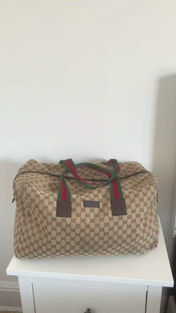 Gucci Suprême GG Briefcase 398788