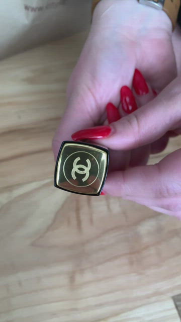 CHANEL, Makeup, Chanel Rouge Allure Lipstick In Enigmatique 35