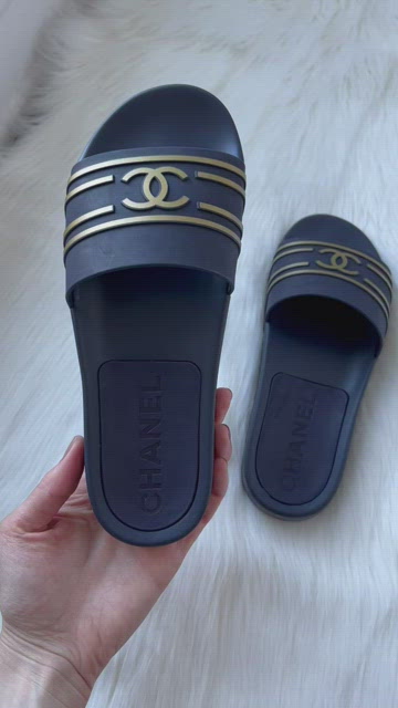 Sandal Chanel Blue size 41 EU in Rubber - 35728590