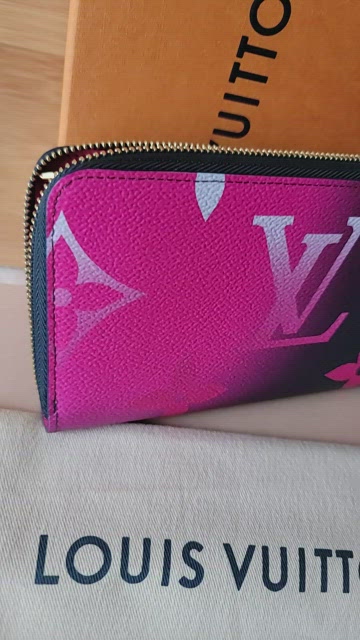 Louis Vuitton Midnight Fuchsia Giant Monogram Zippy Wallet Spring In the  City Ed