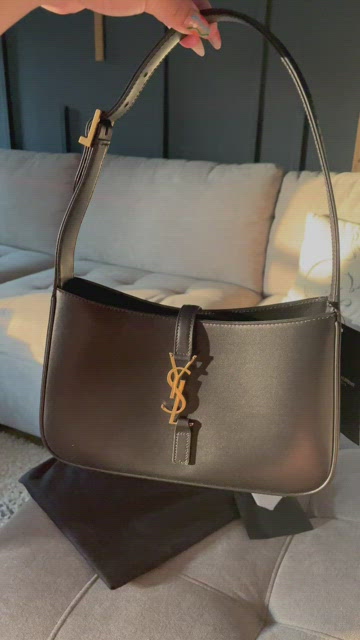 Yves Saint Laurent, Bags, Ysl Hobo Bag Local 70