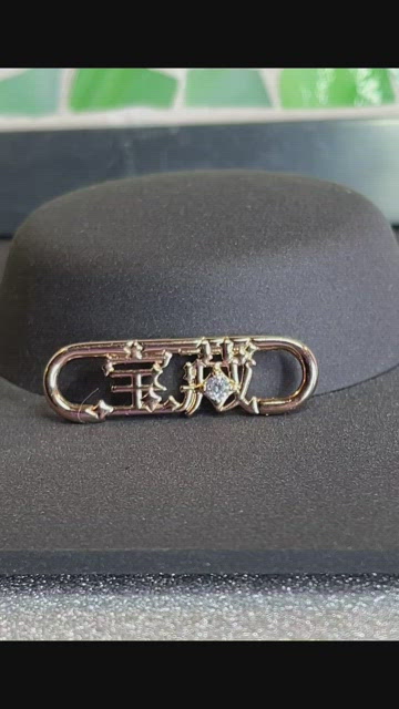  PANDORA Jewelry Me Styling Treasure Word Link - Collar y aretes  o pulsera para mujer, chapado en oro rosa de 14 quilates con circonita  cúbica, Metal Oro rosa, Circonita cúbica 