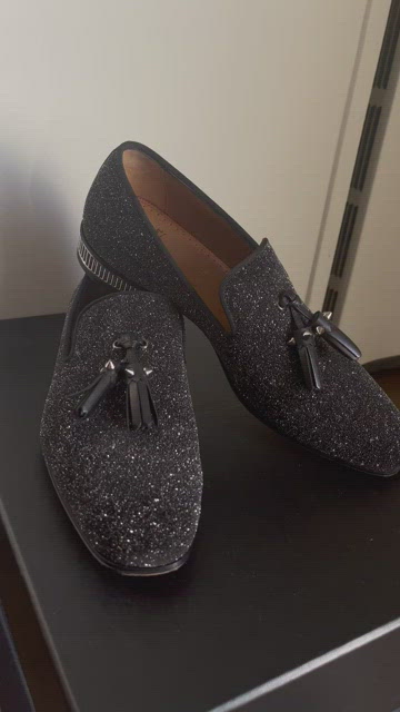 CHRISTIAN LOUBOUTIN
Colonnaki glittered leather loafers, Used , size 39.5 CHRISTIAN LOUBOUTIN Colonnaki Glitter Spiked Tassel Loafers  main image 4