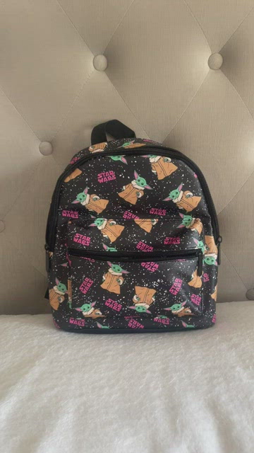 ❤️NWT!!❤️RARE! STARWARS Baby Yoda Backpack. 10” L x 12” H x 4”D. Silver Star Wars Baby Yoda Bag Mini Backpack Purse Branded  main image 3