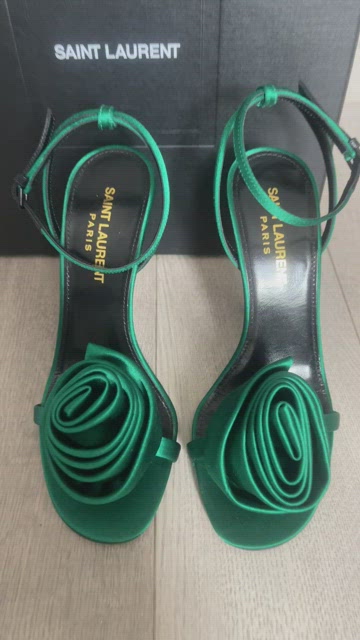 サンダル・ミュール SAINT LAURENT  Saint Laurent Flip Flops Women Satin Green Saint Laurent, green women SUITE MULES IN CREPE DE CHINE | eBay