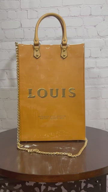 Louis Vuitton, Bags, Louis Vuitton Holiday 22 Limited Edition Gift Bag  Turned Into A Crossb