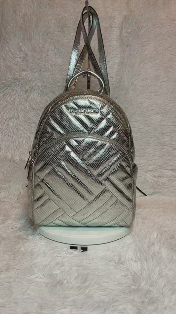 62f0501e65df9f84edbf4250_large  display picture 1