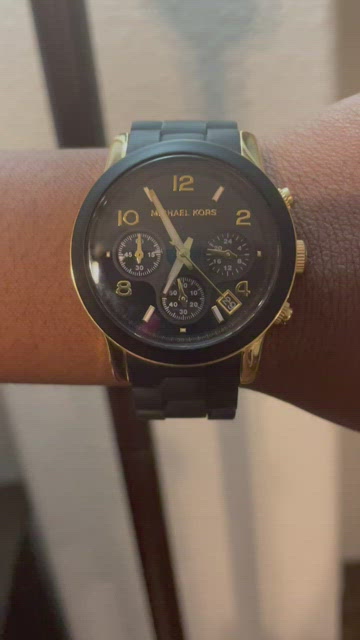Michael Kors | Accessories | Michael Kors Catwalk  display picture 1