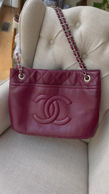 Chanel Timeless Jumbo Lamb Violet