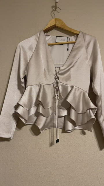 Alexis White Peplum good Top Ruffle Button Up size Small