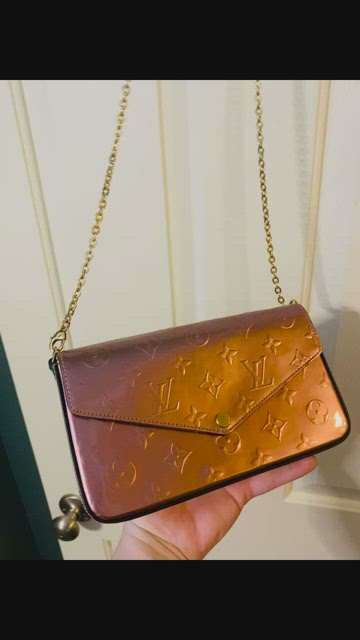 Louis Vuitton Limited Edition Metallic Pink Patent Leather Jelly MM Ba –  Bagriculture