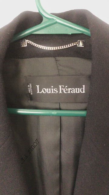 Louis Feraud - Bright Orange Cropped Blazer w/ Black Buttons Sz 8 – Current  Boutique
