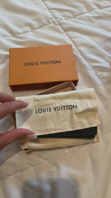 Louis Vuitton Monogram Taurillon A4 Pouch - Black Portfolios & Pouches,  Bags - LOU526763