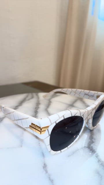 Bottega Veneta | Accessories | Bottega Veneta Ivory Square  display picture 1