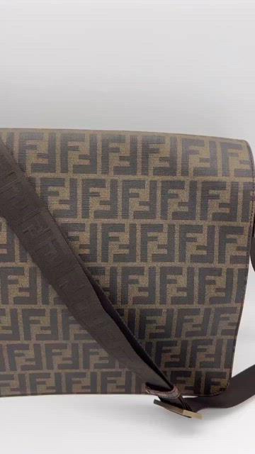 Fendi hot sale crossover bag