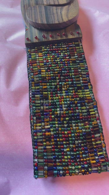 90’s Vintage Beaded Belt with Wooden Buckle Closure | One Size Very Stretchy Handmade Beaded Stretch Belt: XL Wooden Clasp, Indian Design  main image 2