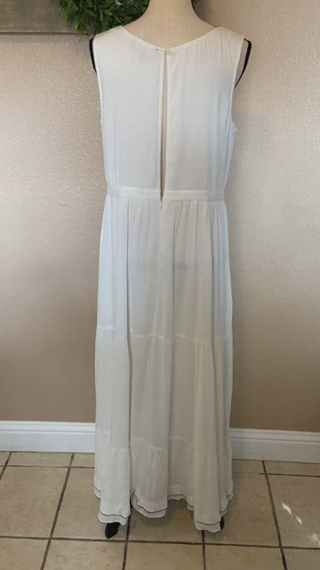 NWOT Lulus Tickets To Paradise White Embroidered Maxi Dress
