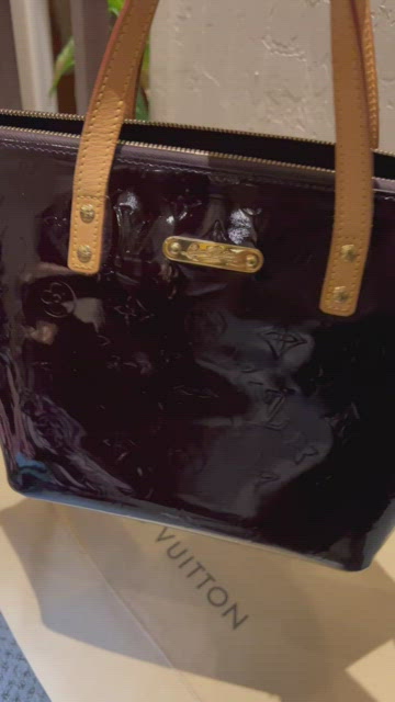 Louis Vuitton - Authenticated Bellevue Handbag - Patent Leather Blue for Women, Very Good Condition