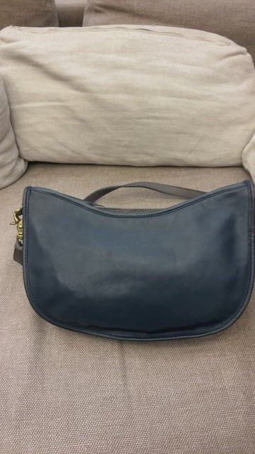 Vintage Coach Large Swinger Bag Leather Shoulder Bag Navy Blue 4040