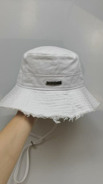 JACQUEMUS ハット　ホワイト　size:58 jacquemus ハット ホワイト 58