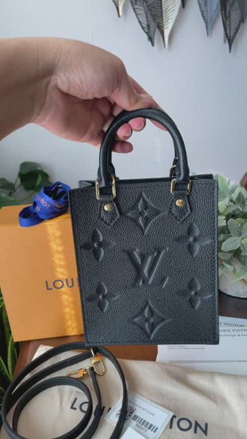 Plat cloth handbag Louis Vuitton Multicolour in Cloth - 25251380