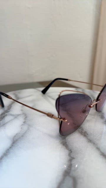 VALENTINO ROSE GOLD/VIOLET OMBRÉ GRADIENT BUTTERFLY SUNGLASSES VA 2031 Valentino | Accessories | Valentino Rose Goldviolet Ombr  main image 3