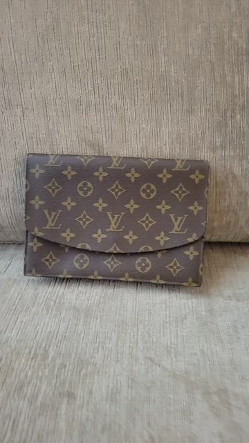 Louis Vuitton Vintage Monogram Pochette Rabat 23 - Brown Clutches