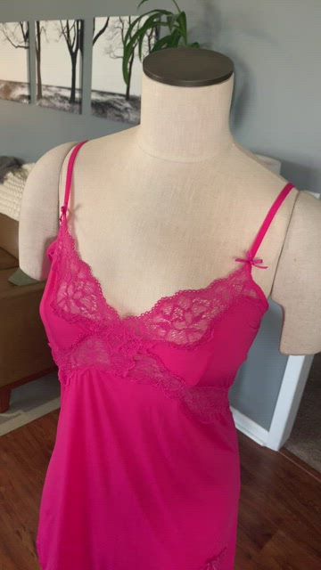 Victoria's Secret, Intimates & Sleepwear, Nwot Victorias Secret Lace  Plunge Slip In Pink Cocktail M