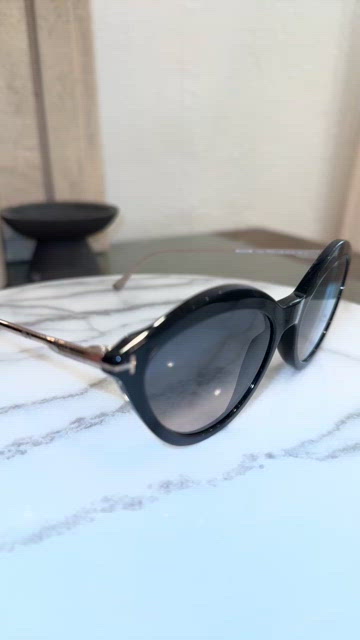 Tom Ford | Accessories | Tom Ford Chloe Cat Eye Sunglasses  display picture 3