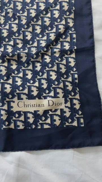 Christian Dior Oblique Silk Scarf – Closet Connection Resale