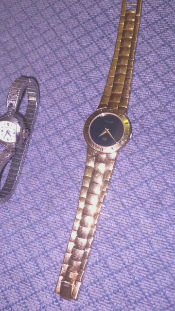 vintage Gucci watch. No papers. it is in fair/good condition. Gucci | Accessories | Vintage Gucci Watch No Papers It Is In  main image 2