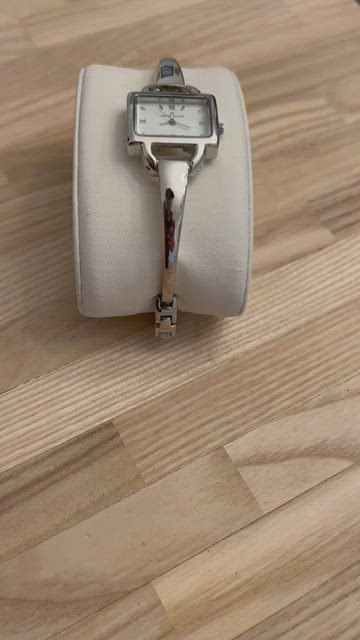 Anne Klein Ladies Watch Stainless Bracelet White Rectangular Dial Rare Amazon.com: Anne Klein Women main image 4