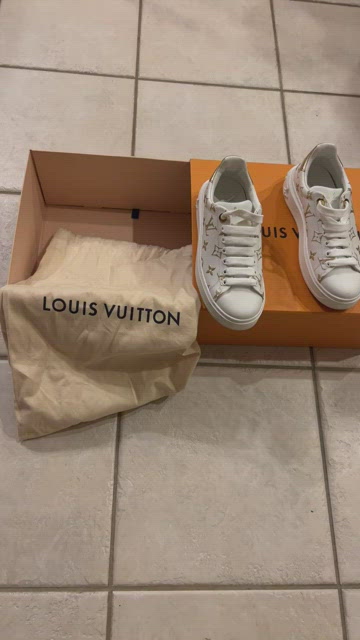 Louis Vuitton Sneakers/Time Out Shoes/36/White/Fashionable/Cute/LOUIS  VUITTON