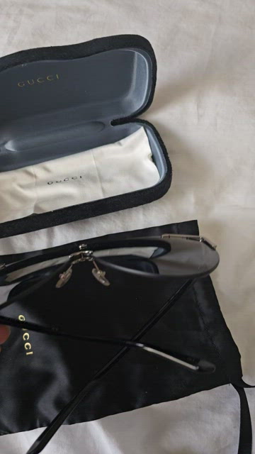 Gucci | Accessories | Nwot Womans Gucci Sunglasses 99mm  display picture 2